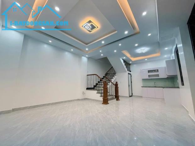 BÁN NHÀ 3 TẦNG ĐẰNG HẢI - Ô TÔ ĐỖ CỬA ➖NHÀ MỚI XÂY 40m2 chỉ 3.05 tỷ➖