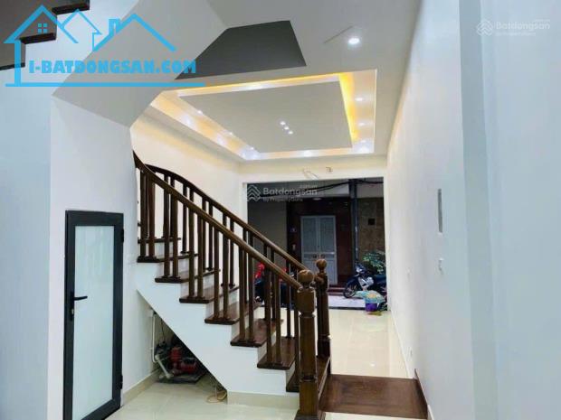 BÁN NHÀ PHÂN LÔ QUÂN ĐỘI – PHỐ TÔ VĨNH DIỆN