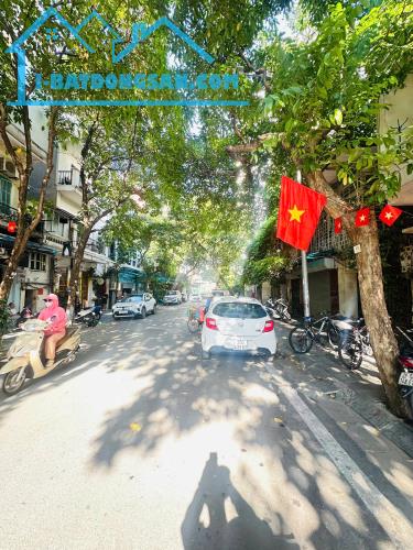 Siêu Phẩm Mặt Phố Vỉa Hè Gần Nguyễn Du - Hồ Thiền Quang 141M2 MT 6.9M Sổ Vuông Giá 100 Tỷ