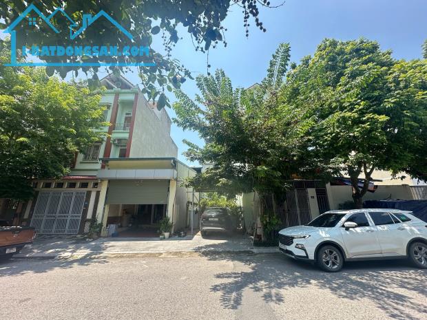 Bán lô 100m2 đường Phùng Dong Oánh, Khai Quang, Vĩnh Yên lh_0987673102