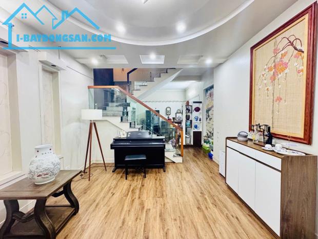🏡 Nhà 3 tầng khu Lạch Tray – Hàng Kênh 45m2 - 2tỷ4 - ngay phố trung tâm.