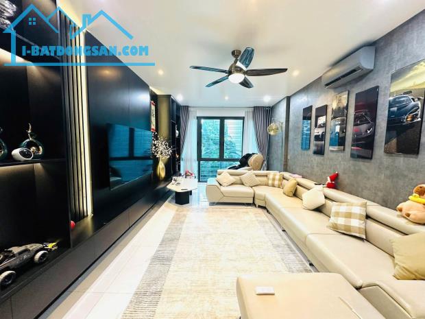 Bán nhà 4 tầng KĐT Vạn Phúc, ph Thanh Bình, TP HD, 76m2, mt 4m, nhà xây ở, đẹp, 6.x tỷ