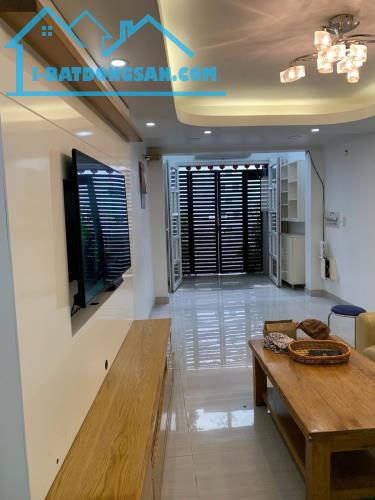 NHÀ ĐẸP NGUYỄN THỊ MINH KHAI - Q3 - 4 TẦNG - DÒNG TIỀN 35TR - NỞ HẬU - 38M2 - CHỈ 10.5 TỶ
