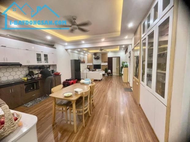 BÁN CĂN CHUNG CƯ TÒA CT6 VĂN KHÊ. 105M2 - 3PN - 2VC. SỔ ĐỎ. NỘI THẤT CAO CẤP.