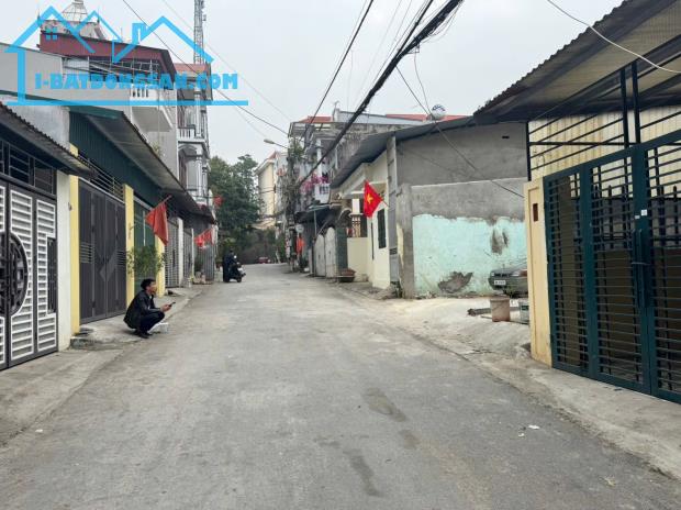 Bán lô 111m2, mt 7m phố Nguyễn Biểu Băng 2 Mê Linh, Vĩnh Yên lh_0987673102