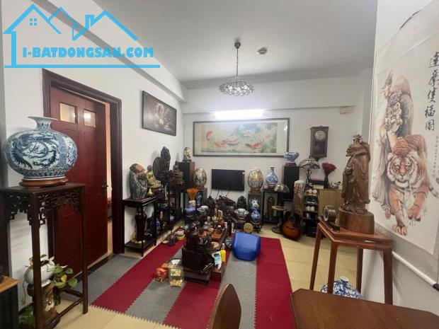 Bán Chung Cư 18 Tam Trinh, 310 Minh Khai, Hai Bà Trưng, 60m2 x 2 ngủ, SDCC, Giá 4,2 Tỷ