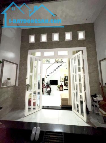 NHÀ MỚI - 2 TẦNG - TAM PHÚ - 68M2 - CHỈ HƠN 3TỶ - GẤP BÁN