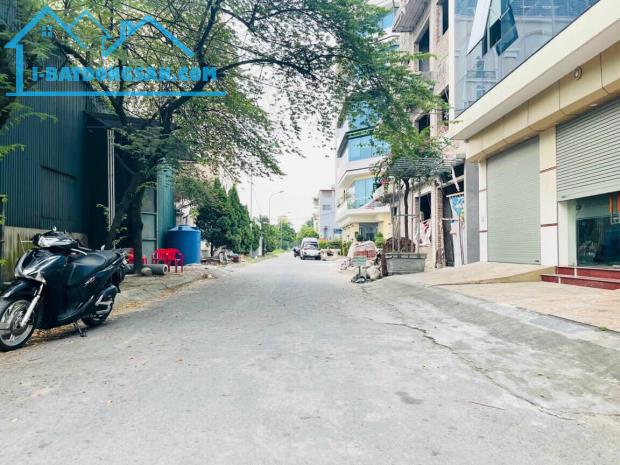 Bán đất mặt phố Hoàng Văn Thái, KĐT An Phú, TP HD, 75m2, mt 5m, giá cực tốt chỉ 3.x tỷ