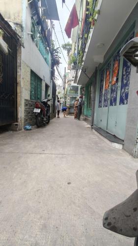 PHÚ NHUẬN – CHDV 12 PHÒNG – FULL PHÒNG – DOANH THU 70 TRIỆU/THÁNG – 11.8 TỶ TL