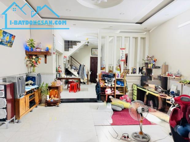 Bán nhà HXT Phạm Thị Giây,TTT 2Tx 89m2 . Giá chỉ 4.6 tỷ (TL)