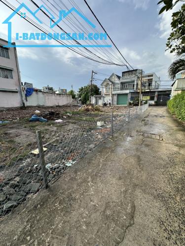 Lô đất HXH Lê Thị Hà ,Hóc Môn DT 100 m2 .Giá chỉ 4.45 Tỷ (TL)