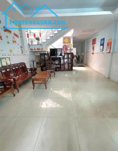 Nhà Tân Phú - Vườn Lài, 2 tầng - ở ngay – KD đa dạng - ngang 5m – dài 15m – hơn 9 tỷ.