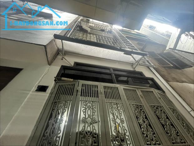 BÁN NHÀ KHÂM THIÊN – 6 TẦNG – 10 PHÒNG – DÒNG TIỀN 40TR/THÁNG