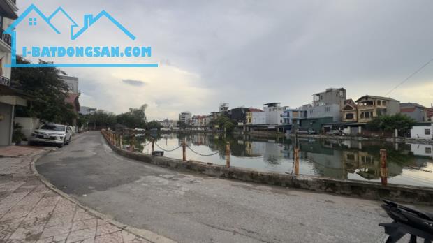 Bán nhà mặt hồ Bát Khối,Long Biên 2 tầng,124m,mt7.2m vỉa hè,oto tránh nhỉnh 20 tỷ