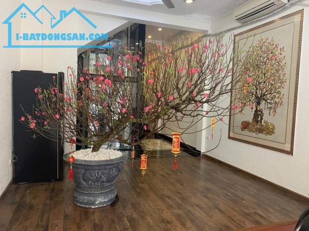 CẦN BÁN NHÀ PHÓ ĐỨC CHÍNH BA ĐÌNH 73m2, 6 TẦNG MẶT TIỀN 4,5m GIÁ 50.5 TỶ