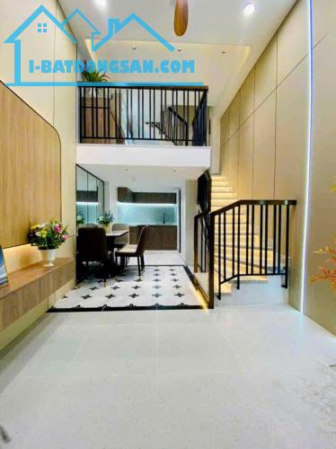 Nhà Tân Bình – Lý Thường Kiệt, 3 tầng - ở ngay - ngang 3m - dài 6m - hơn 4 tỷ nhẹ.