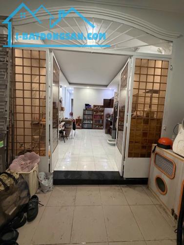 Ngay Aeon Tân Phú, diện tích lên đến 58m² mà chút 4Đ hơn