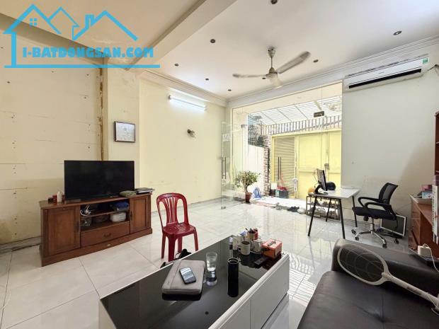 GIẢM 1 TỶ – NGAY PHAN XÍCH LONG – HẺM Ô TÔ – 68M² – 4 TẦNG – 15.9 TỶ