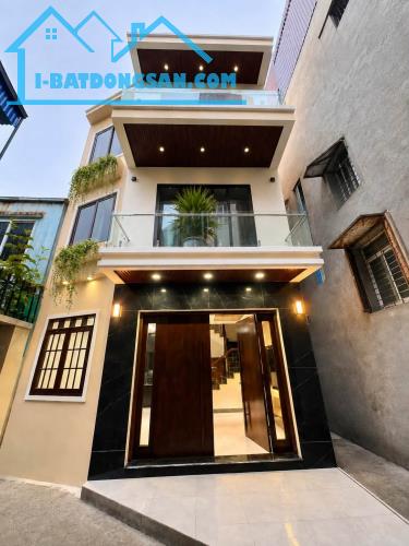 BÁN NHÀ 2 TỶ 630 TRIỆU, NGÕ NÔNG ĐƯỜNG TRẦN QUANG KHẢI, 48M2 x 3 TẦNG