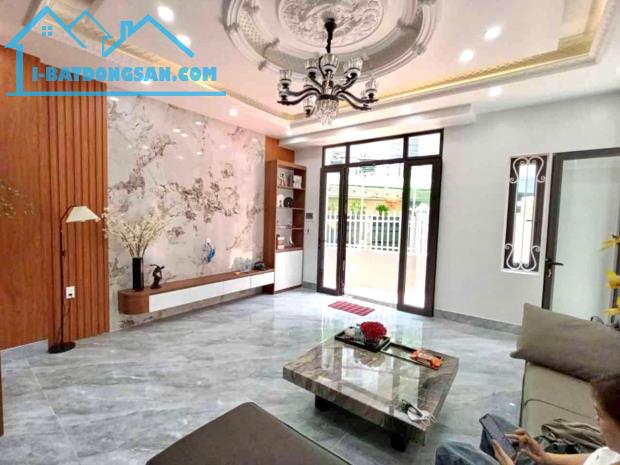 Nhà độc lập lô góc 2 mặt thoáng Miếu Hai Xã 41m*4 tầng - 3tỷ53