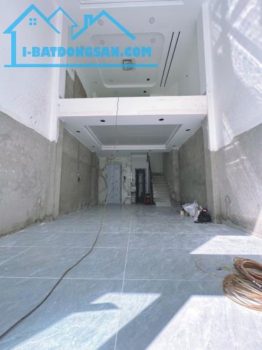 BÙI THỊ XUÂN TÂN BÌNH 6 TẦNG - THANG MÁY - HẺM 5M- SÁT MẶT TIỀN - CHỈ 10.8 TỶ