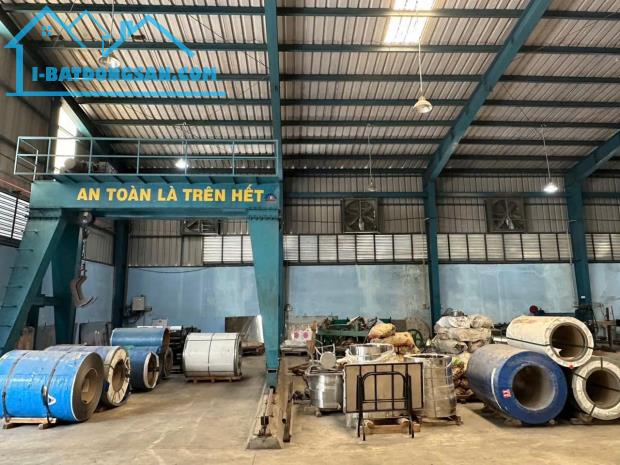 Nhà Xưởng Tiền Chế, 2.800m2 có 2.150m2 đất thổ cư.