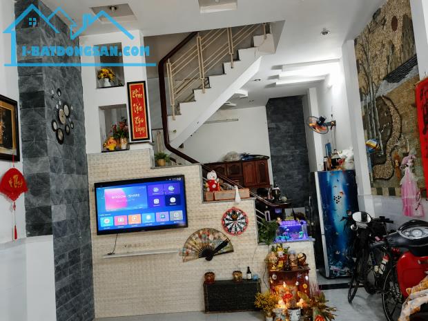 Bán gấp nhà hẻm 7m - 688 tân kỳ tân quý 48m², 4 tầng, sầm uất, tiện KD nhỉnh 5 tỷ. Hiếm