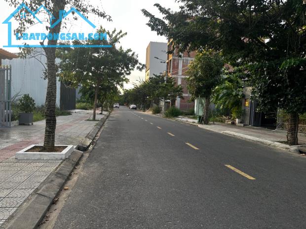 BÁN LÔ ĐÔI CỒN DẦU 14 HÒA XUÂN 200M², ĐƯỜNG 7,5M, GIÁ 14,4 TỶ