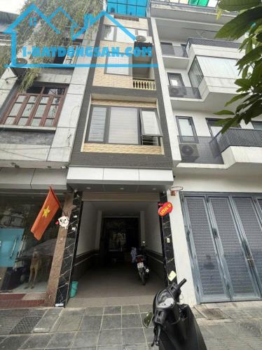 Bán nhà mặt phố Thanh Am,Long Biên 5 tầng,45m vỉa hè,kinh doanh nhỉnh 13 tỷ