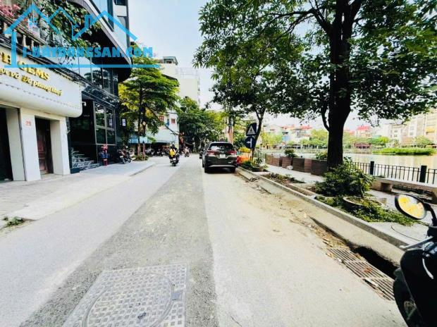 Bán Nhà MP Mặt Hồ Đống Đa Lô Góc 82M2 6T Thang Máy Vỉa Hè Kinh Doanh Đỉnh Chỉ 44 Tỷ