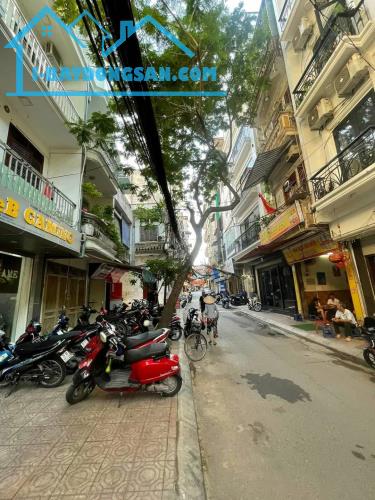 BÁN GẤP NHÀ GIẢNG VÕ_ ĐÊ LA THÀNH TT BA ĐÌNH KD VỈA HÈ Ô TÔ TRÁNH 50M X 5 TẦNG NHỈNH 25 TỶ