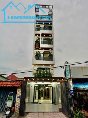 BÁN NHÀ MẶT TIỀN THẠNH XUÂN 22 – 4 TẦNG + LỬNG – FULL NỘI THẤT