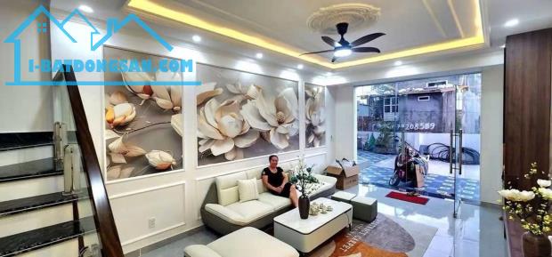 Nhà 3 tầng 71m², lô góc 2 mặt thoáng tại Hồng Thái, An Kim Hải