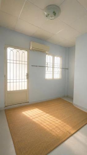 Nhà 3 tầng - Bình Thạnh - DTSD 42m² , sổ vuông, nhỉnh 2 tỷ
