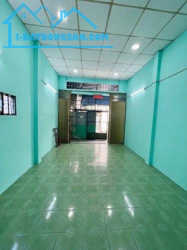 Nhà Tân Bình - Âu Cơ, 2 tầng - ở ngay - xây mới, ngang gần 4m - dài 15m- hơn 5 tỷ.