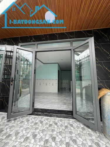 Nhà mới xây gần trường mầm non Song Khuê 1.25 tỷ_55m2,3 phòng ngủ