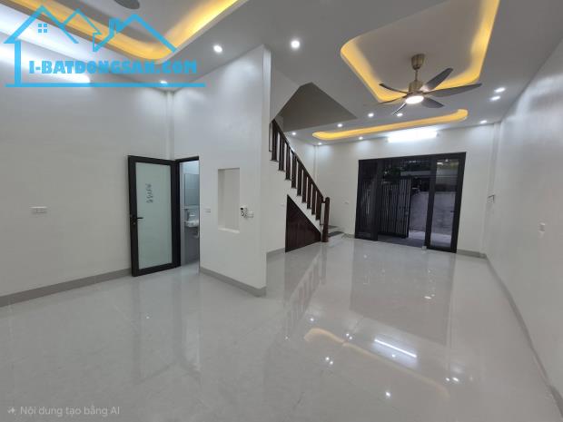 BÁN NHÀ 2 TỶ 090 TRIỆU, NGÕ NGẮN KHU LỘNG ĐỒNG- VĂN CAO, 61 M2 x 3 TẦNG