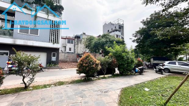 ĐẤT NGỌC THỤY – LONG BIÊN, 156M2 MT 10M, TRƯỚC MẶT CÔNG VIÊN, Ô TÔ TRÁNH, VỈA HÈ – 44 TỈ