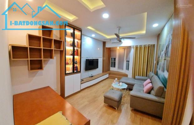 Nhà phố xinh rẻ 3.6 x 14m Điện Biên Phủ trung tâm Quận 10 TP.HCM