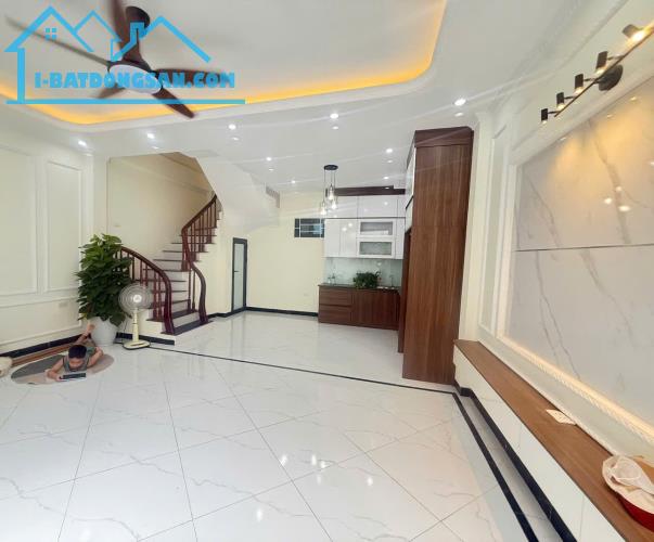 🏡 Bán Nhà Giang Chính Biên Giang Hà Đông 38m², 4 Tầng, 4 Ngủ, Ô Tô Đỗ Cửa, Giá 3,9 Tỷ