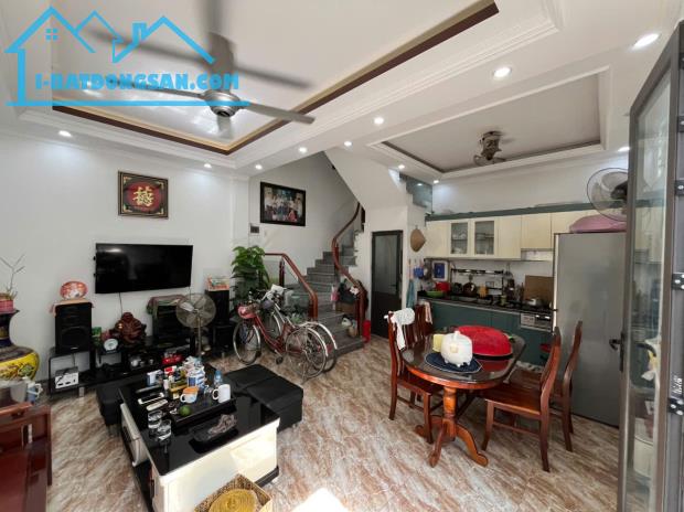 🏡 BÁN NHÀ 3 TẦNG XÂY MỚI – NGÕ 246 ĐÀ NẴNG, NGÔ QUYỀN, HẢI PHÒNG
