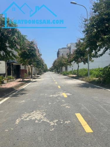Bán lô LK 100m2 hướng Tây Nam, đường 13.5m Nam Vĩnh Yên lh_0987673102