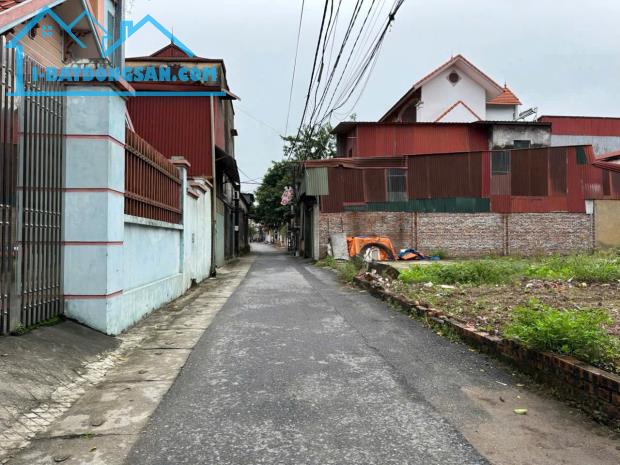💥💥💥 EM CHÍNH CHỦ CẦN BÁN LÔ ĐẤT TRỤC CHÍNH THIẾT BÌNH ĐÔNG ANH HÀ NỘI 💥 Vị Trí Đắc Đị