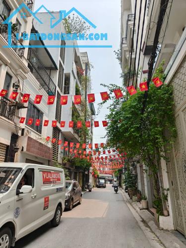 Minh Khai,diện tích 57m, 6 tầng. MT 5.5m.Giá 16 tỷ Hai Bà Trưng