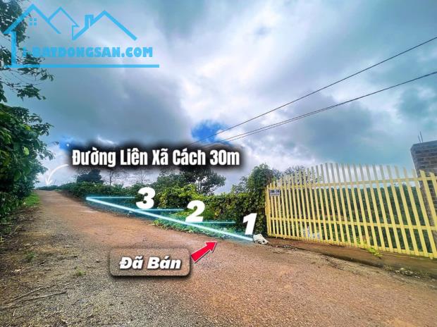 Di Linh Lâm Đồng bán lô đất 180m2 sẵn thổ cư view đẹp cách QL28 1km giá 435tr