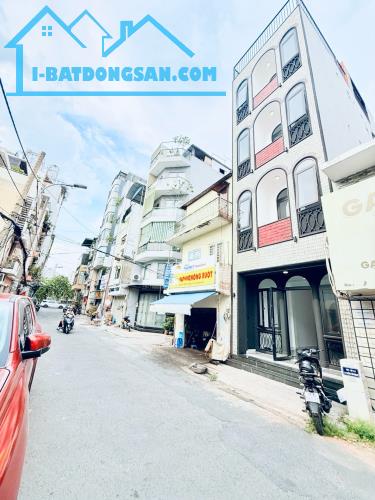 Bán Nhà Mặt Tiền Kinh Doanh, 5 Tầng Có Thang Máy, Ngay Trần Khánh Dư, Q1 - 45m2 Chỉ 19tỷ.