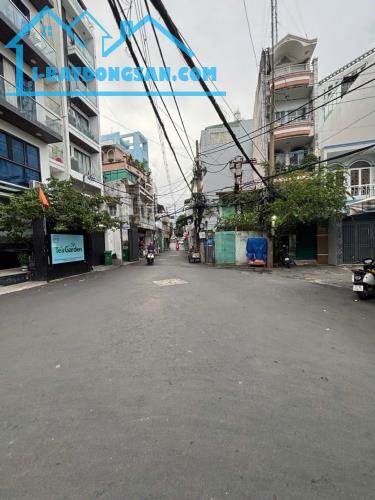 BÁN NHÀ CC, HXH, SÁT MT TRẦN QUANG DIỆU, Q3, 3 TẦNG, 6PN, 75M2 CHỈ 10.8 TỶ