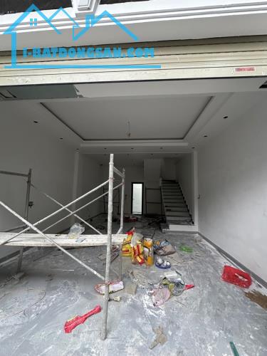 Bắc Sơn An Dương 56,1m² nhà 3 tầng hướng Tây Bắc giá 2,05 tỷ