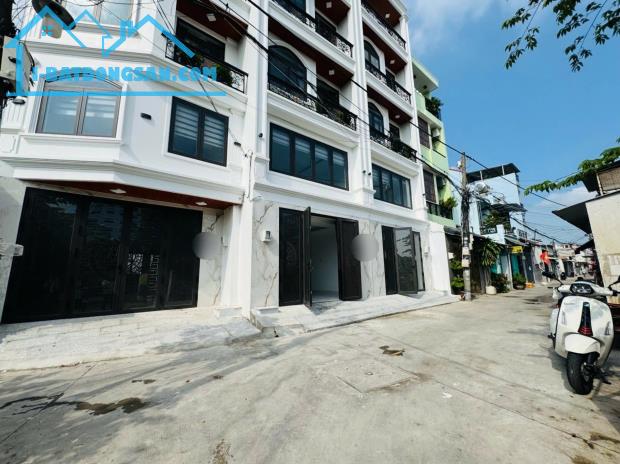 Bán nhà Hà Huy Giáp, Thạnh Lộc, Quận 12, 58m2, hẻm ô tô, 6PN, nhỉnh 6 tỷ