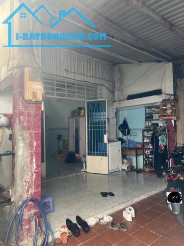 Bán nhà C4 bên sông Phạm Văn Đồng, ngay Gigamall, 100m2 (5x20) vuông đẹp, chỉ 7.5 tỷ